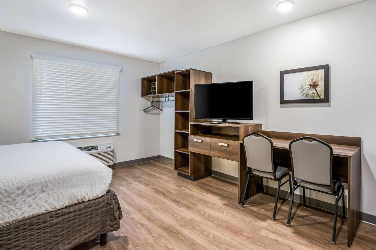 Woodspring Suites Elgin - Chicago Buitenkant foto
