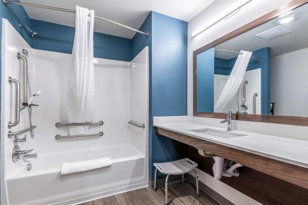 Woodspring Suites Elgin - Chicago Buitenkant foto